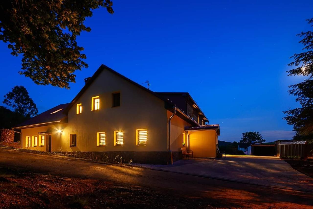 Chalupa Krenov 62 Bernsdorf Esterno foto