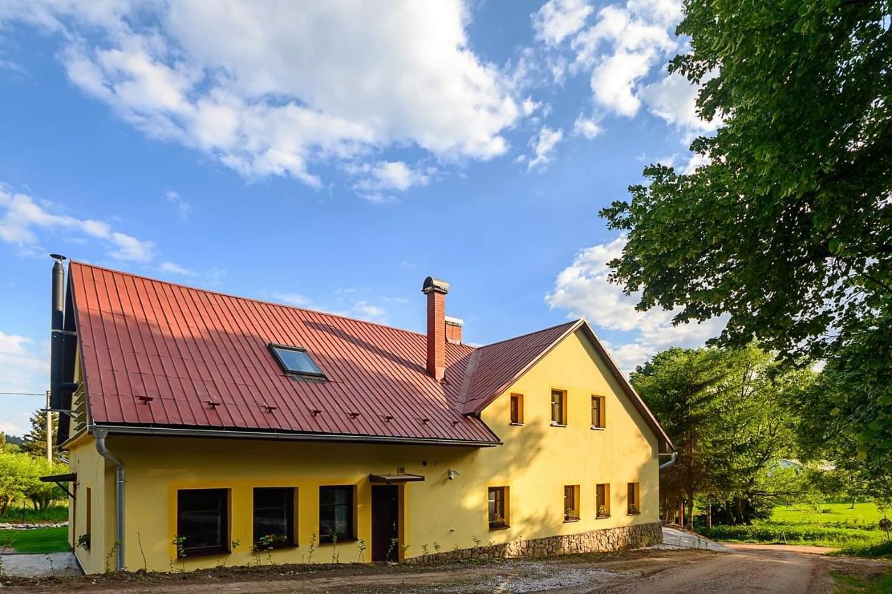 Chalupa Krenov 62 Bernsdorf Esterno foto